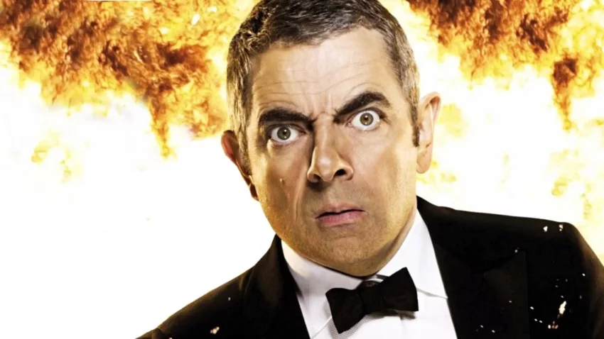 Bannière du film Johnny English, le retour réalisé par Oliver Parker avec Rowan Atkinson.