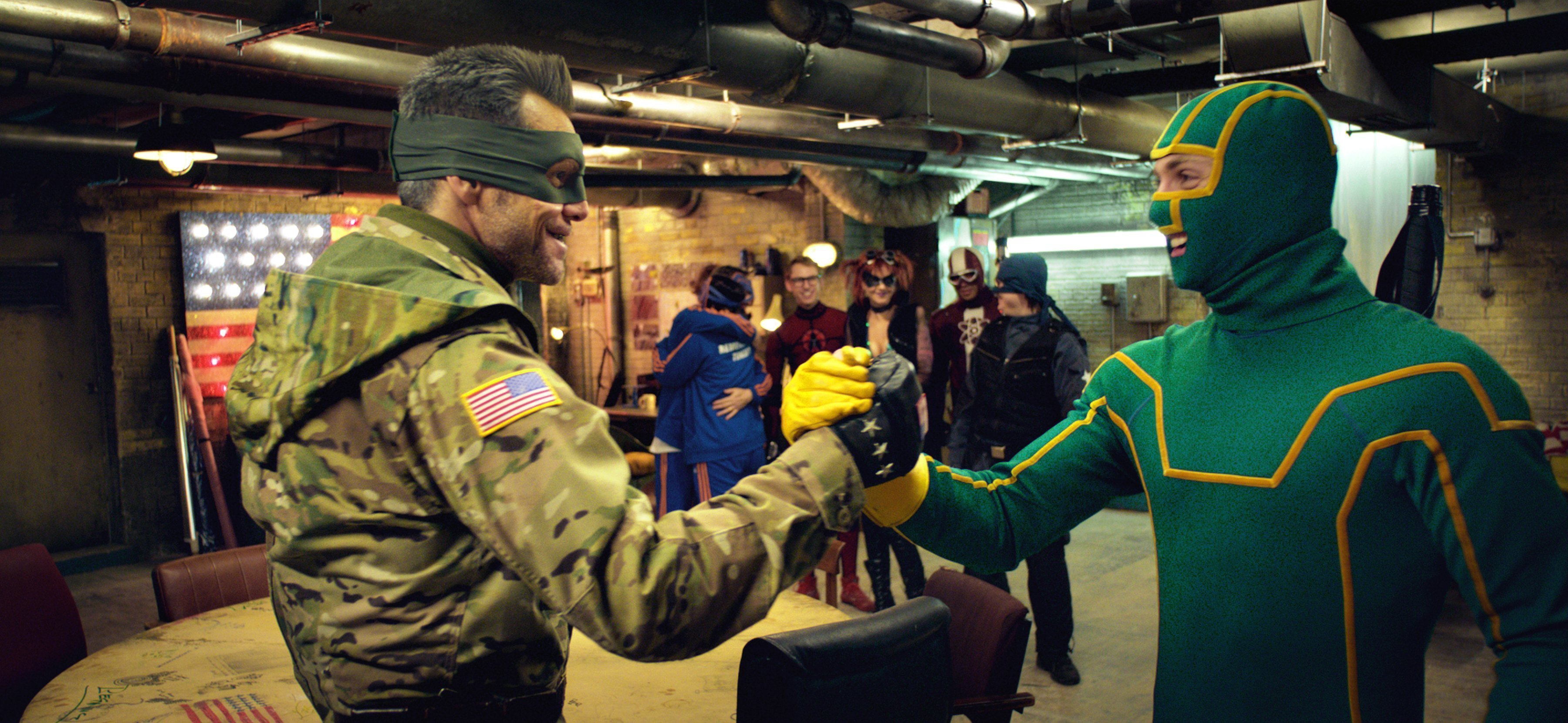 Photo du film Kick-Ass 2 avec le colonel Stars and Stripes et Kick-Ass
