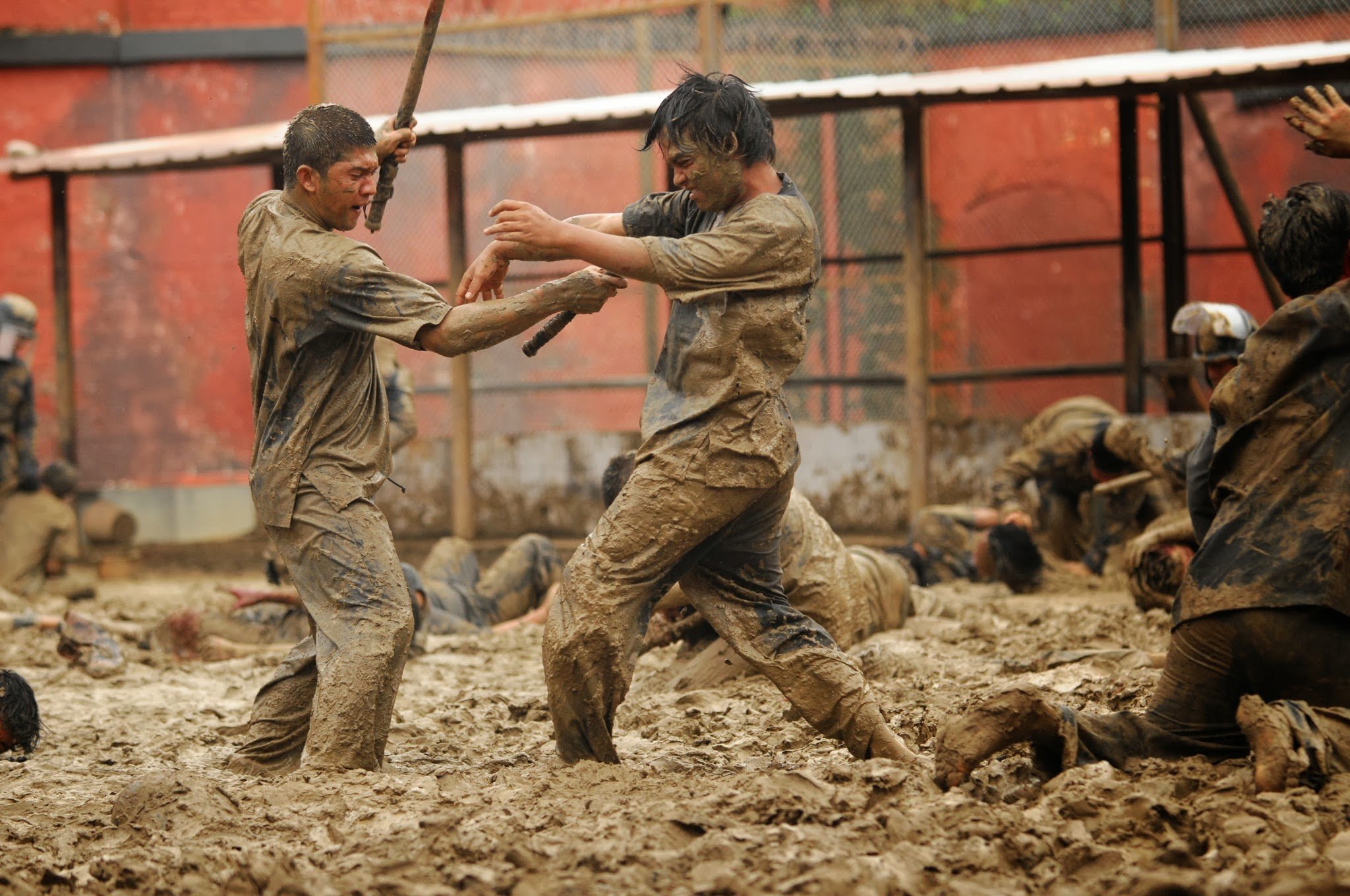 Critique : The Raid 2 - Un Des Meilleurs Films D'action Of All Time