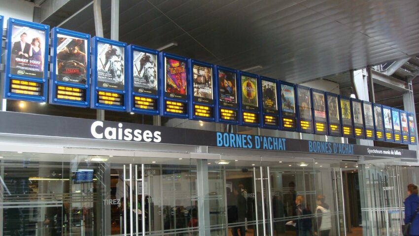 Photo de l'entrée du cinéma UGC Ciné Cité Bercy à Paris