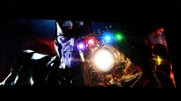 Photo de Thanos avec l'Infinity Gauntlet