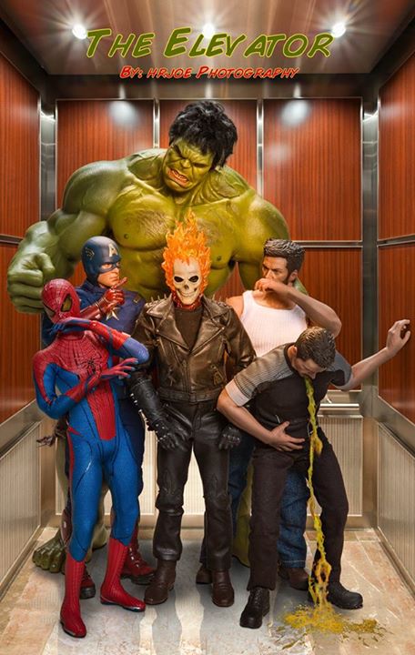 Photo de la vie secrète des super-héros... par Edy Hardjo dans l'ascenseur