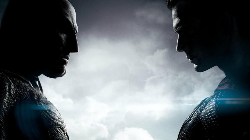 Poster du film Batman v Superman: L'Aube de la Justice réalisé par Zack Snyder, sur un scénario de Chris Terrio, avec Batman face à Superman.