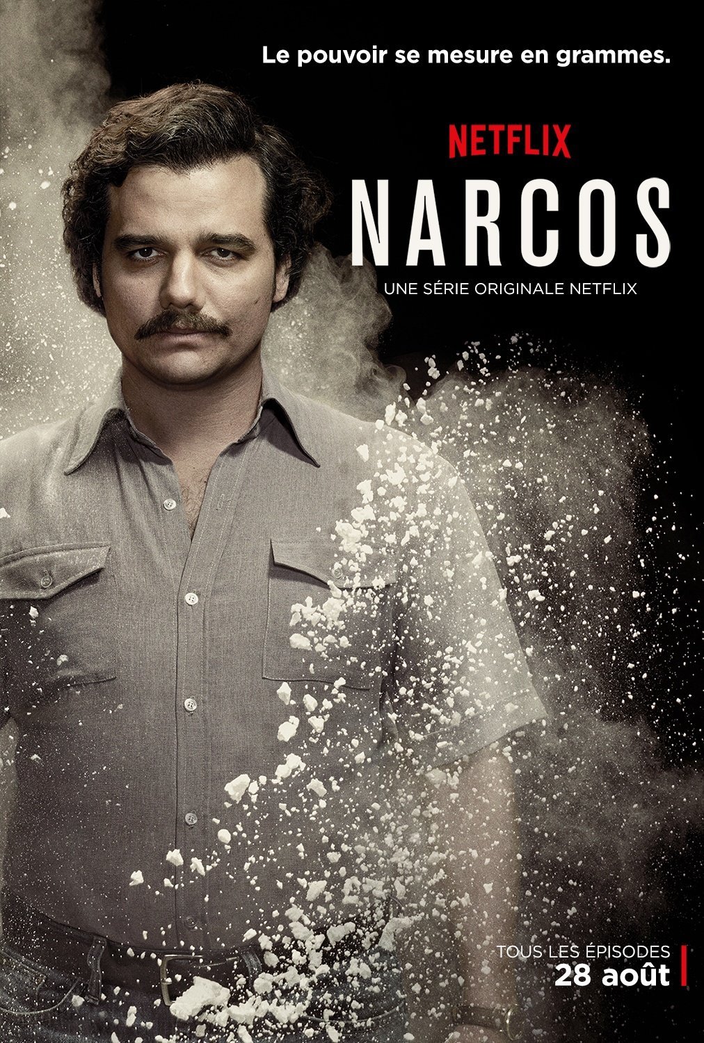Affiche de la première saison de Narcos, série créée par Carlo Bernard, Chris Brancato, Doug Miro, Paul Eckstein, avec Pablo Escobar (Wagner Moura)