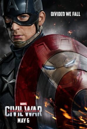 Poster de Captain America: Civil War réalisé avec Iron Man face à Captain America