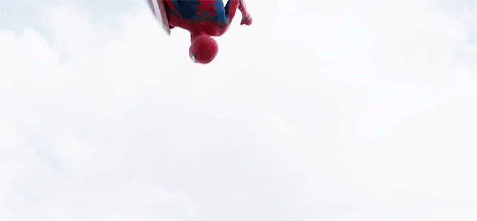 Gif animé du film Captain America: Civil War réalisé par Anthony et Joe Russo avec Spider-Man