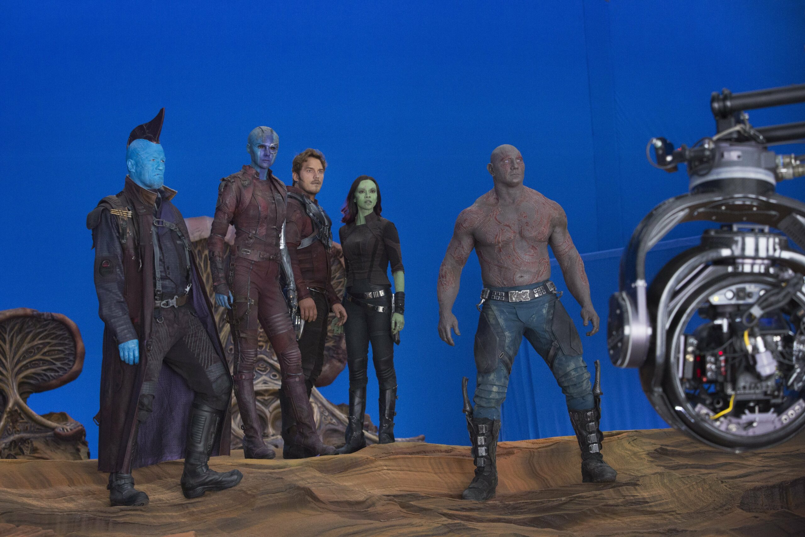 Photo du tournage de Les Gardiens de la Galaxie Vol. 2 avec Michael Rooker, Karen Gillan, Chris Pratt, Zoe Saldana et Dave Bautista