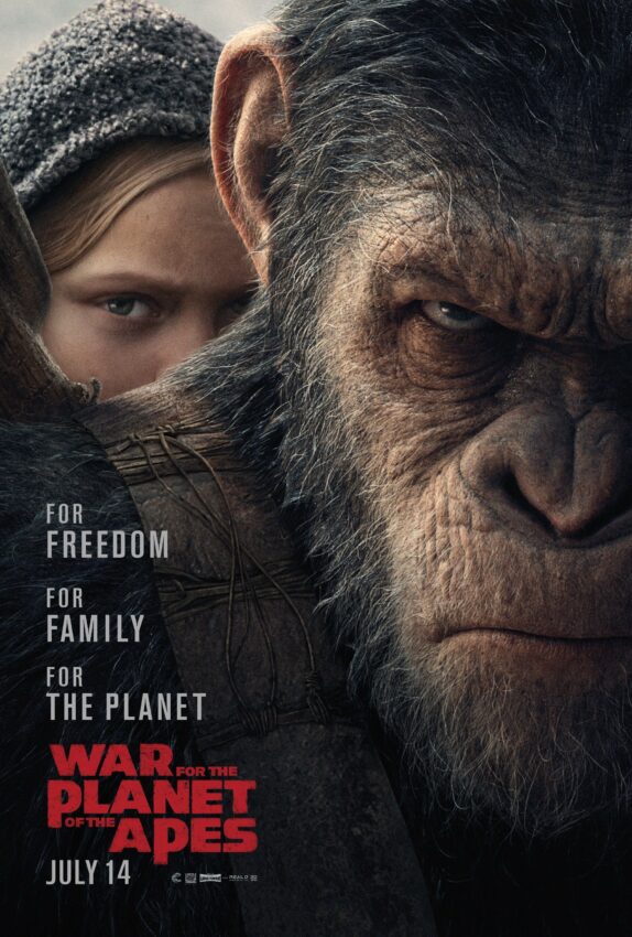 Poster du film La Planète des Singes: Suprématie avec César et la jeune fille