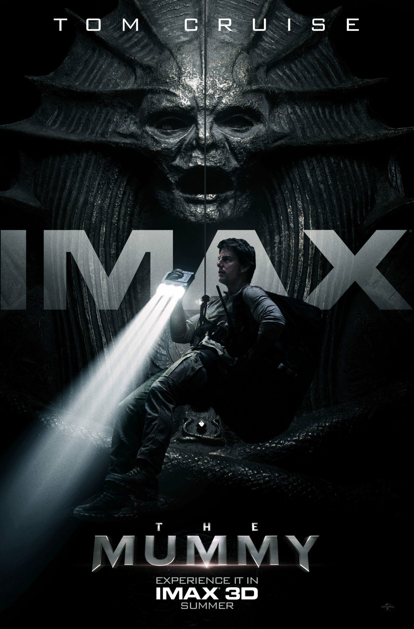 Poster IMAX du film La Momie de 2017 avec Tom Cruise