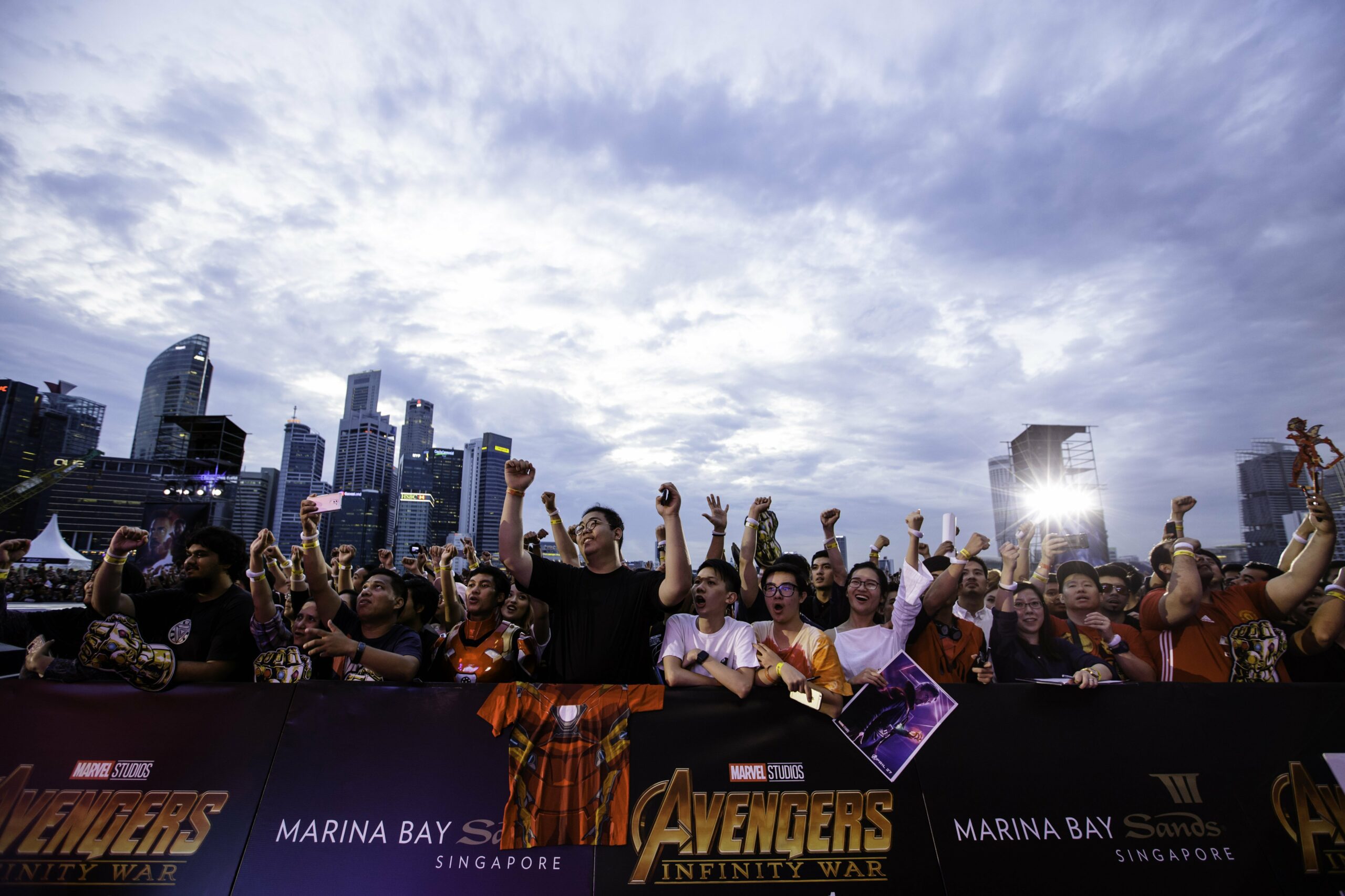 Photo de la tournée mondiale du film Avengers: Infinity War à Singapour avec le public