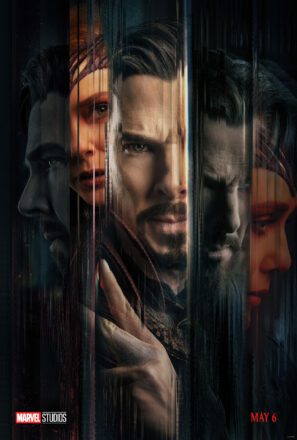 Poster teaser du film Doctor Strange in the Multiverse of Madness réalisé par Sam Raimi avec Benedict Cumberbatch et Elizabeth Olsen