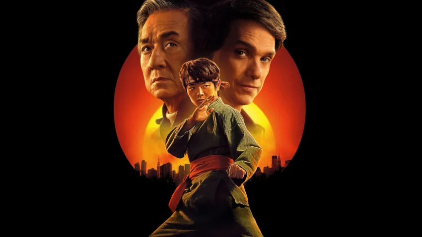 Bannière du film Karate Kid : Legends avec Jackie Chan, Ben Wang et Ralph Macchio.